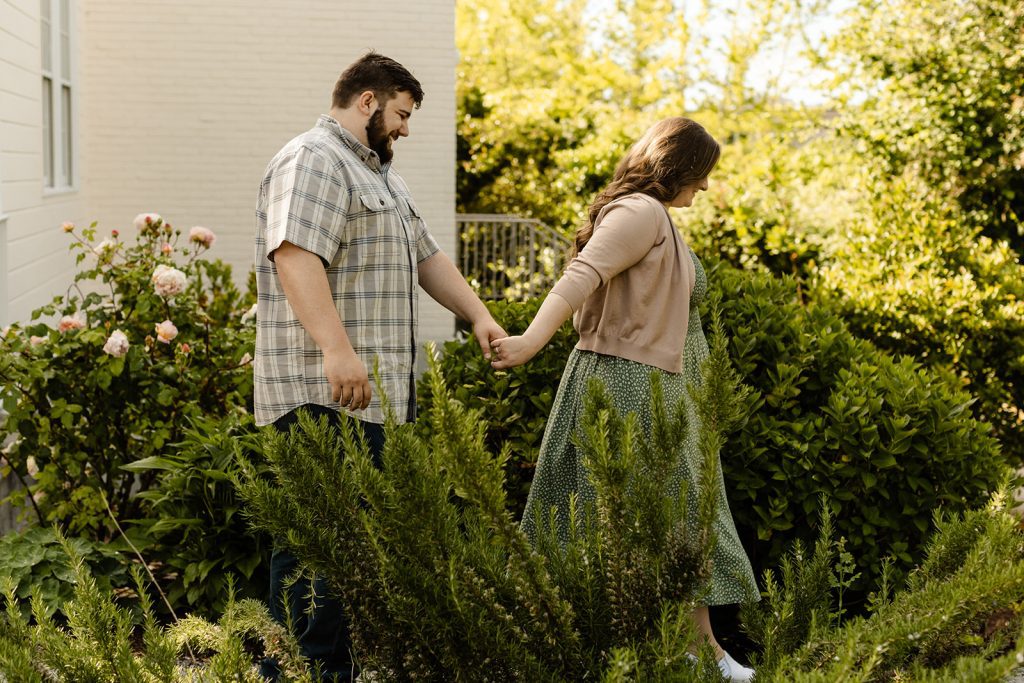 Best Locations for Engagement Photos in Seattle photographer