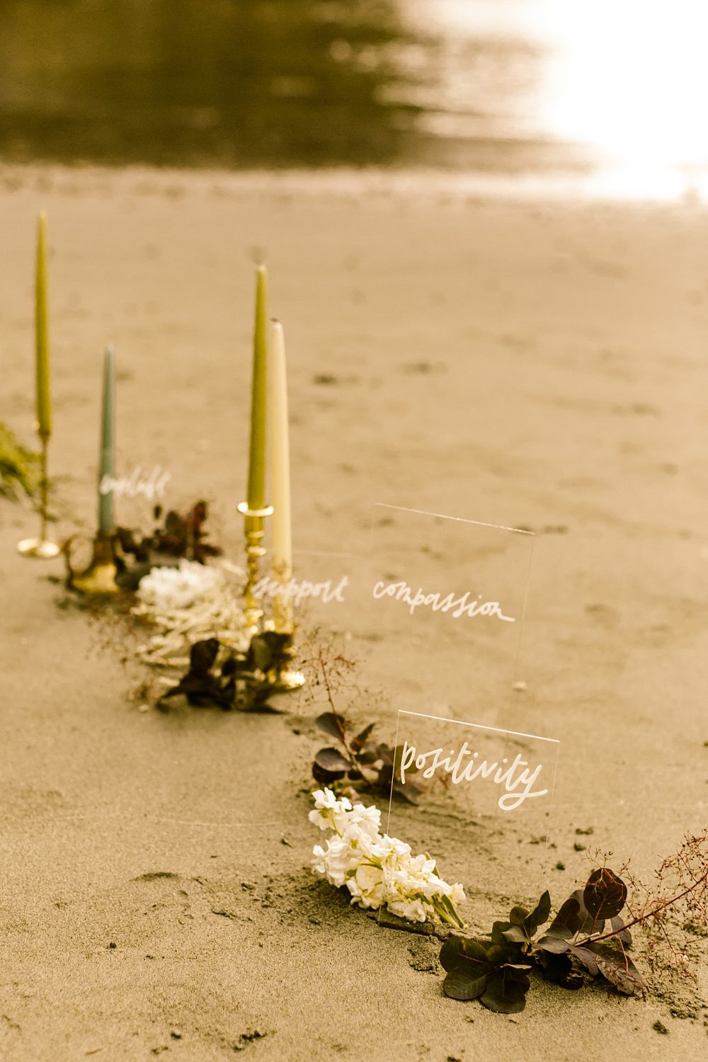 Cape disappointment elopement photographer