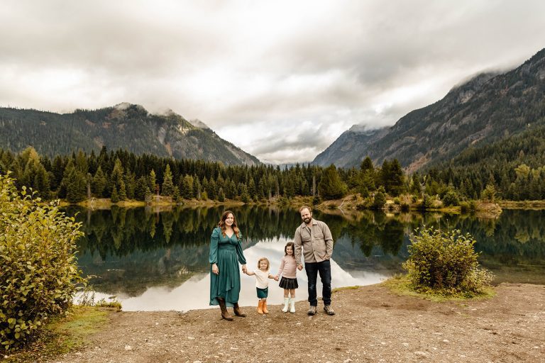 2021 Fall Family Photos | Gold Creek Pond, WA