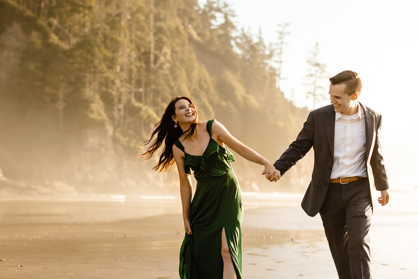 Dreamy Oregon Coast Engagement Session - TMinspired Photography