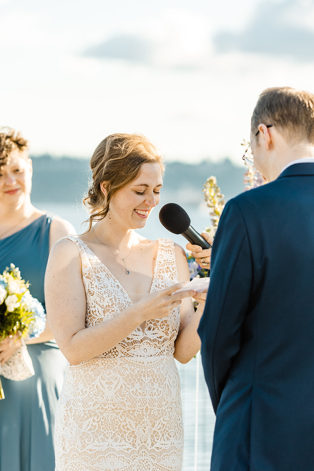 seattle aquarium wedding ceremony at elliott bay
