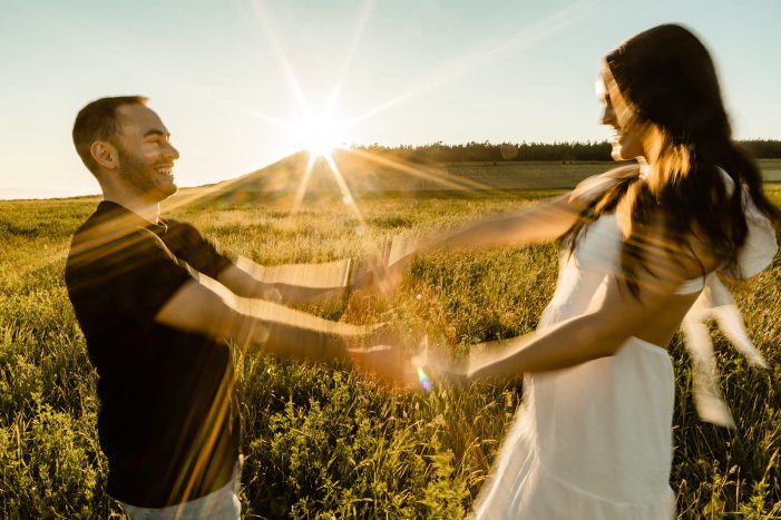 golden hour engagement photo