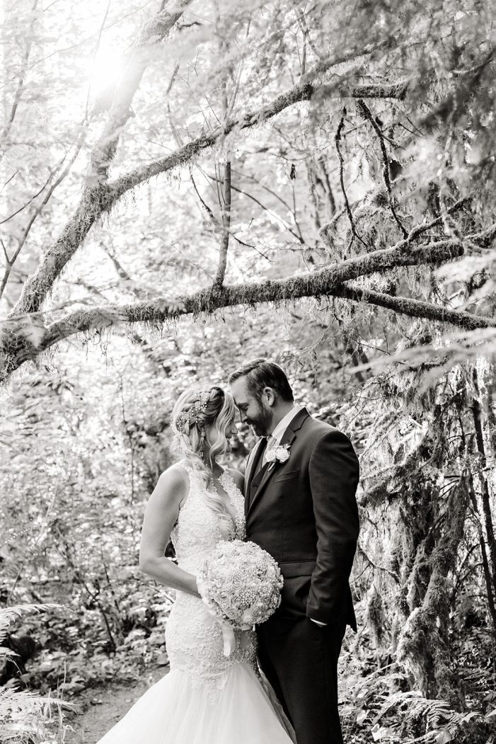 treehouse point wedding photographer