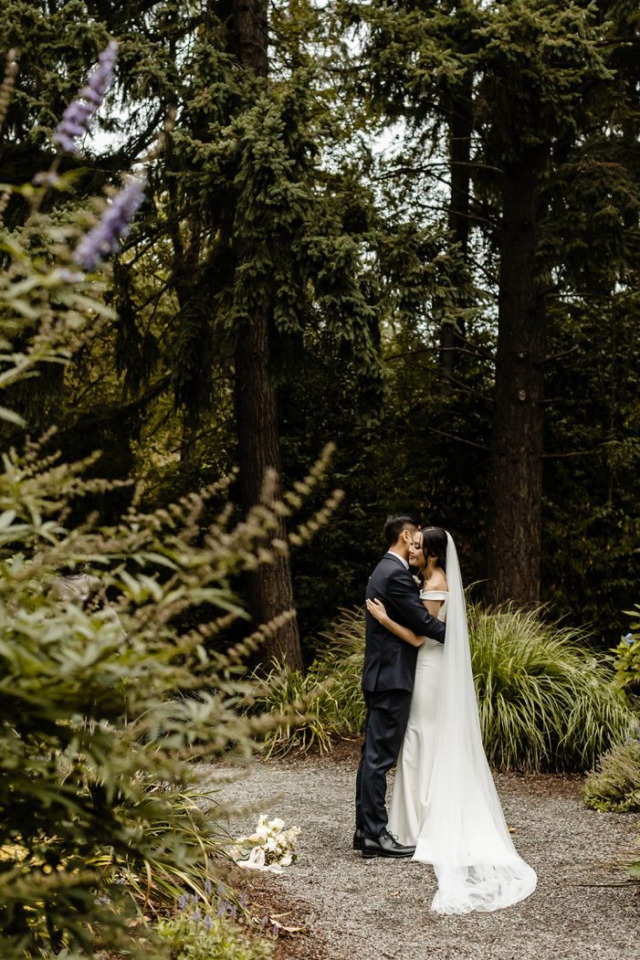 wedding photographer in seattle