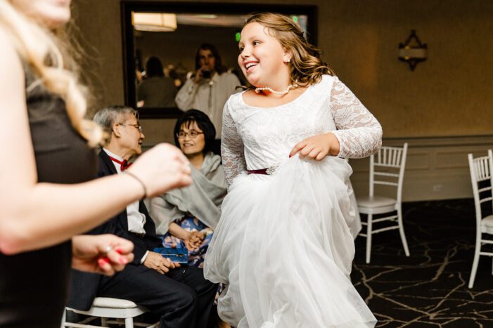 guests dance at woodmark hotel wedding