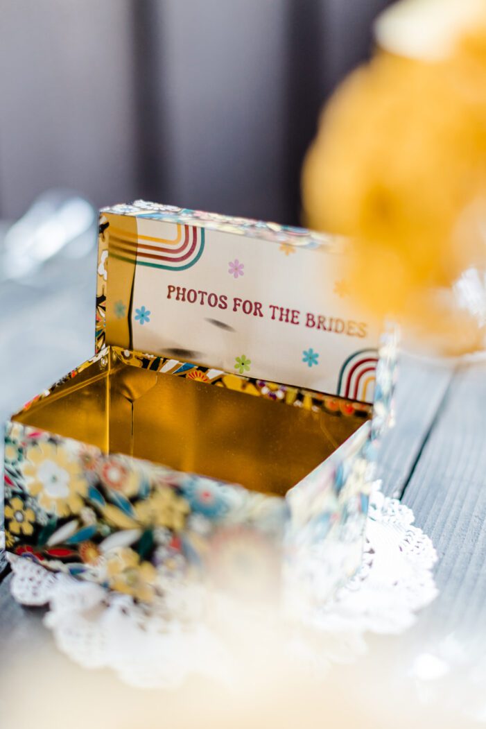 retro wedding details