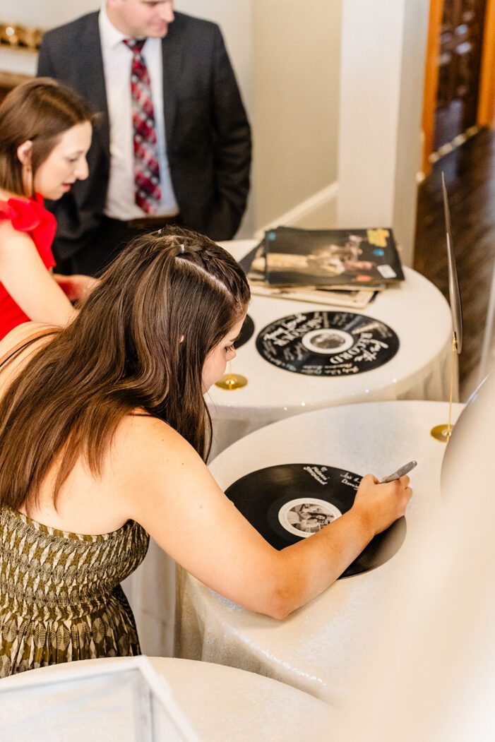 wedding guests sign records
