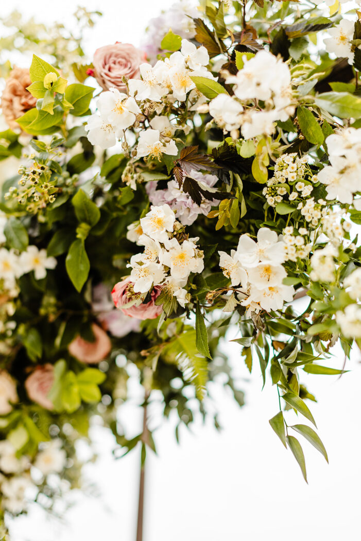 ceremony floral display