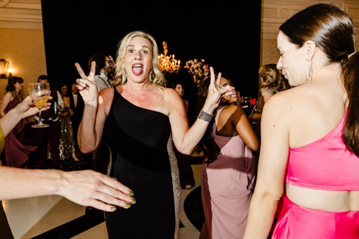 wedding guests dance at vegas wedding