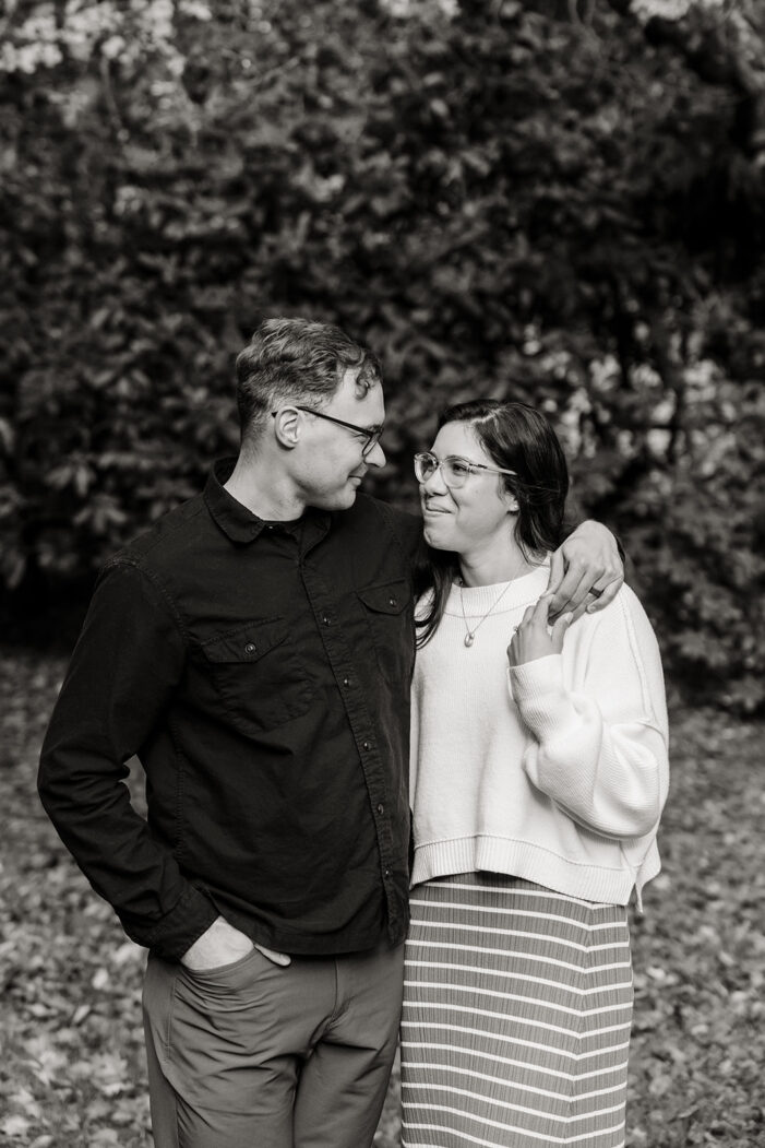 couple walks through lakewold gardens