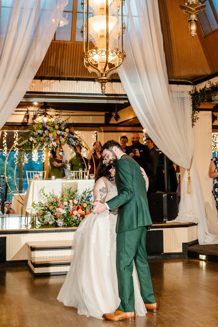 bride and groom first dance