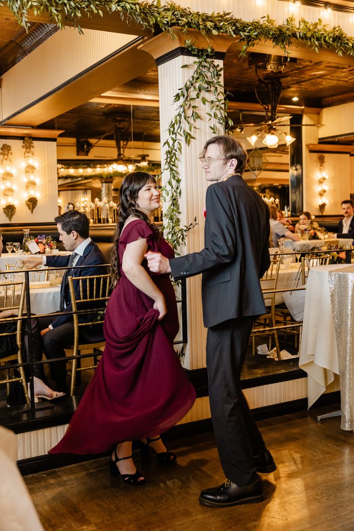 wedding guests dancing