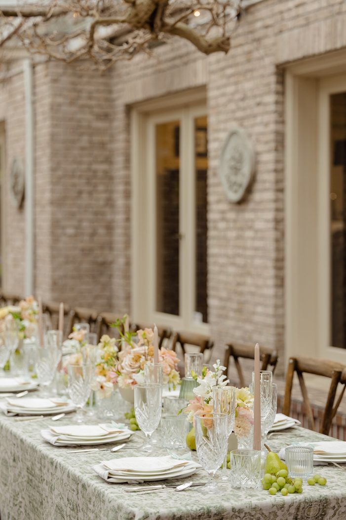 table under awning at lakewold gardens