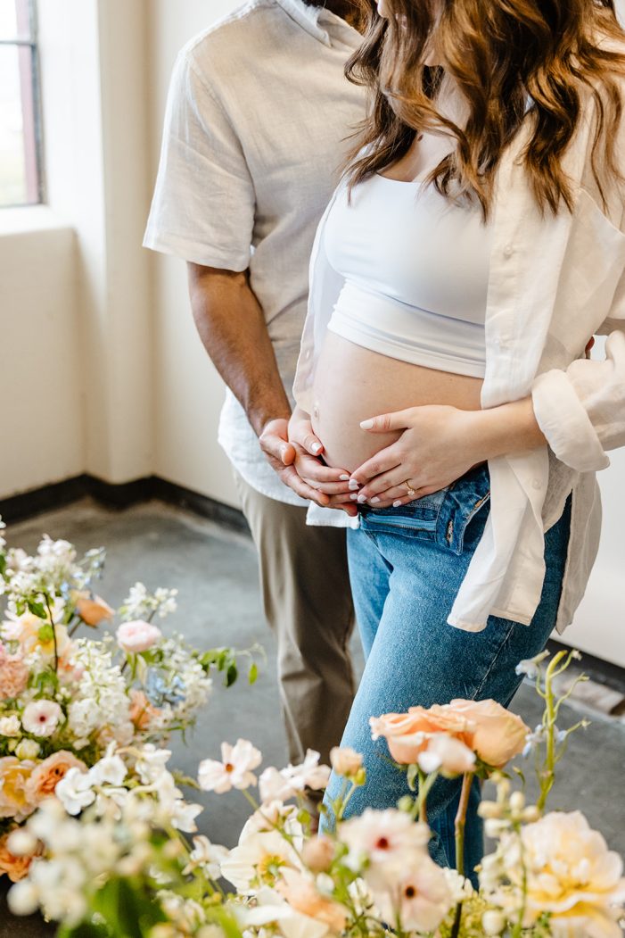 hands on pregnant belly